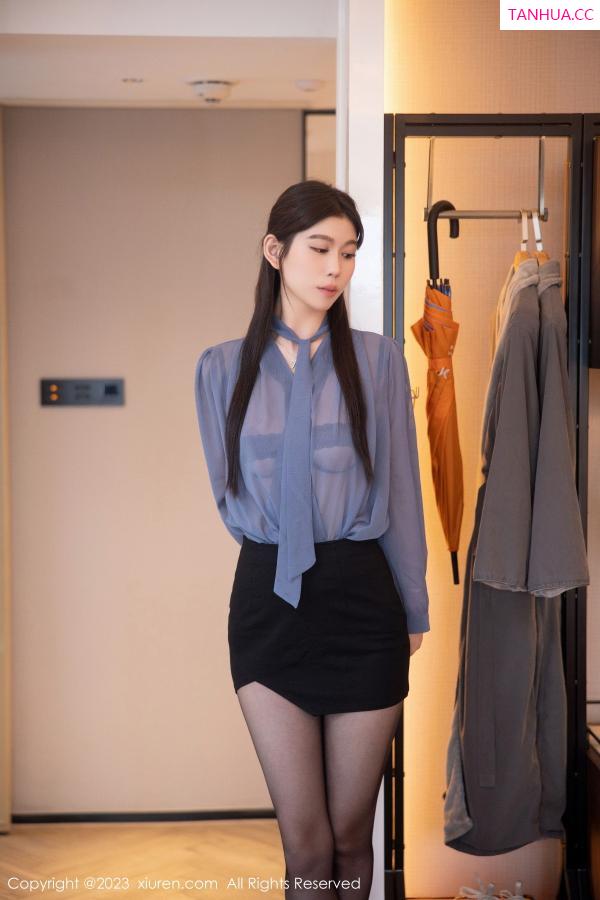 李雅柔  [XiuRen]高清写真图 2023.01.12 No.6122 李雅柔182CM 黑丝美腿第3张图片